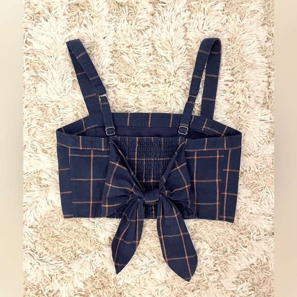NWT Abercrombie & Fitch Women’s Plaid Crop Top Navy Blue Ribbon Bow Back - Picture 3 of 3